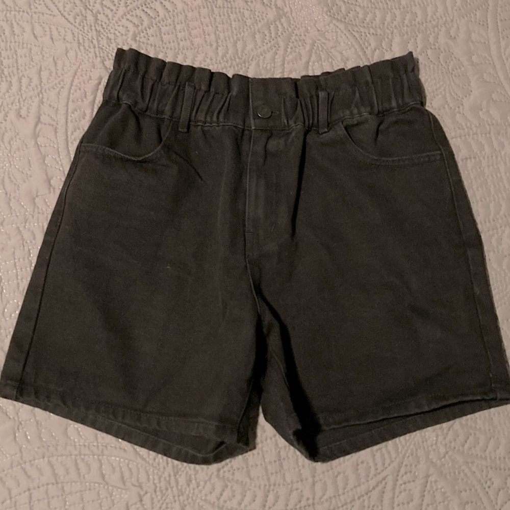 ✨NWOT✨ ASOS high waisted mom jean shorts